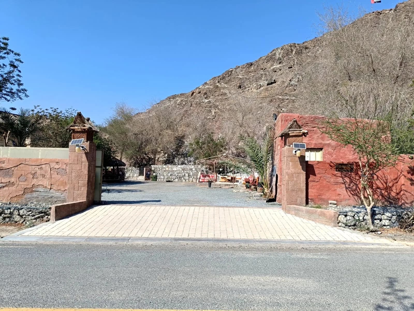 Shawka Escape Farm | Pool & Mountain Views
